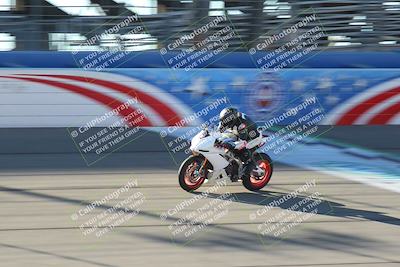 media/Nov-26-2022-Fastrack Riders (Sat) [[b001e85eef]]/Level 3/Session 1 Front Straight/